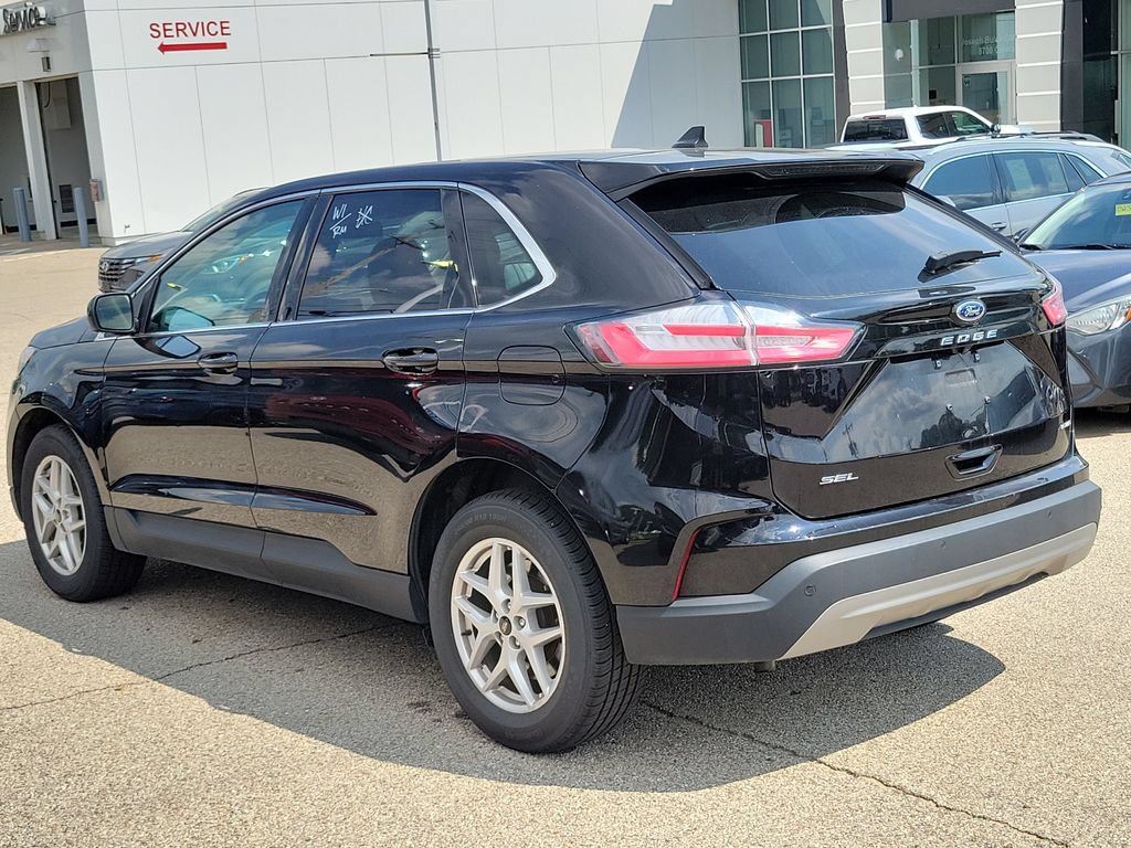 Used 2024 Ford Edge SEL AWD/4WD image 3