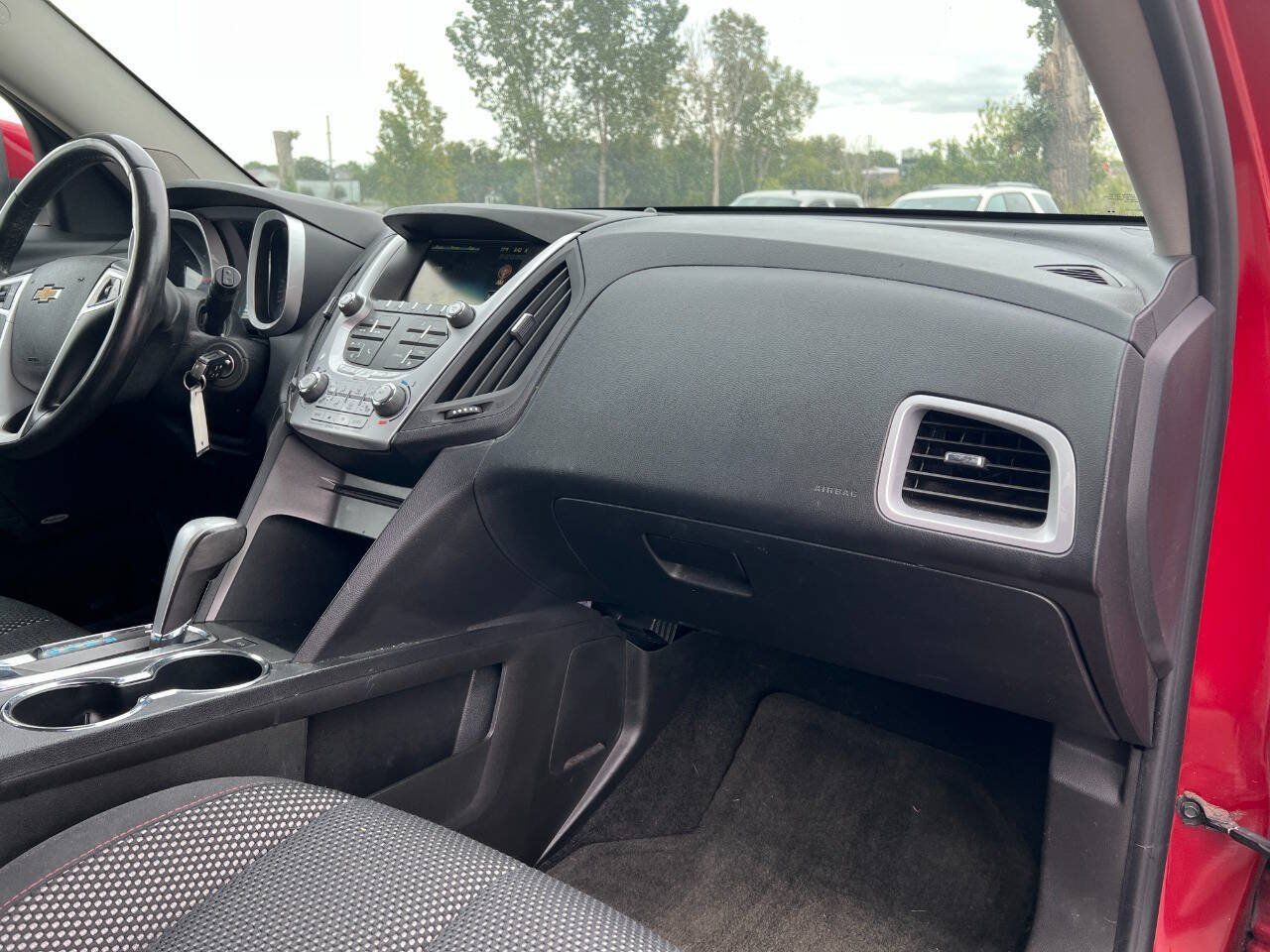 Used 2015 Chevrolet Equinox LT w/ Power Convenience Package FWD image 5