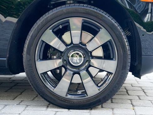 Used 2023 Rolls-Royce Cullinan Sport Utility w/ Cullinan Package image 68