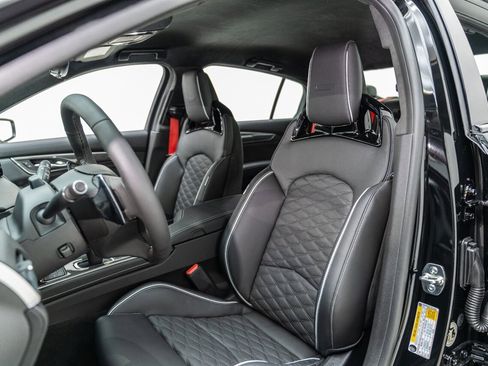 Used 2026 Cadillac CT5 V Blackwing w/ Super Cruise 1 Package image 32