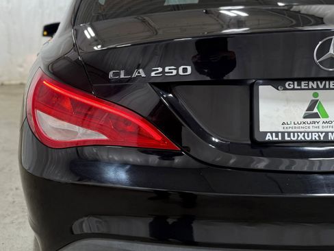Used 2019 Mercedes-Benz CLA 250 4MATIC image 37