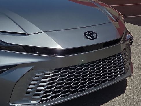 New 2026 Toyota Camry XSE FWD image 7