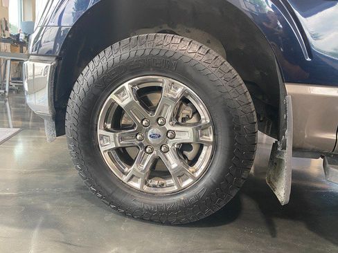 Used 2022 Ford F150 Lariat AWD/4WD image 10