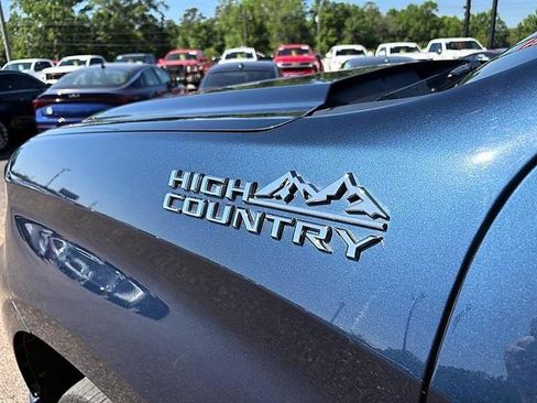Used 2022 Chevrolet Silverado 1500 High Country image 16