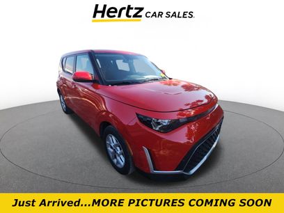 Used 2025 Kia Soul LX w/ LX Technology Package