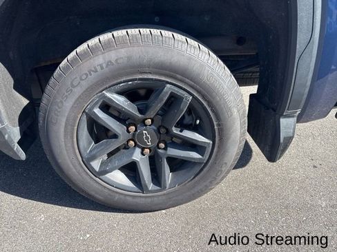 Used 2020 GMC Sierra 1500 Elevation w/ Elevation Convenience Package image 2