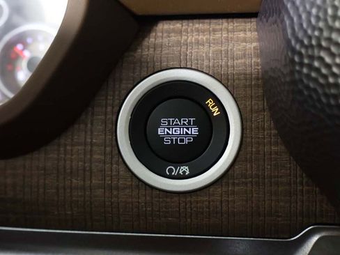 Used 2021 RAM 1500 Limited image 47