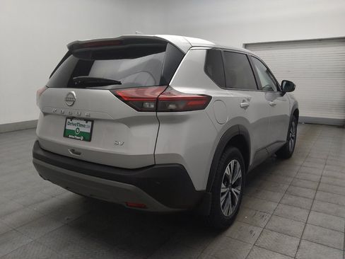 Used 2023 Nissan Rogue SV FWD image 9