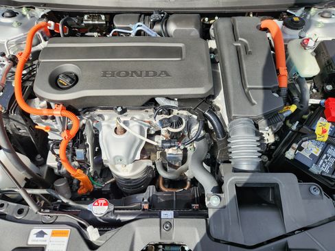 Certified 2024 Honda Accord Sport image 18