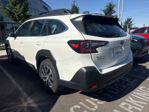 Used 2024 Subaru Outback AWD/4WD image 5
