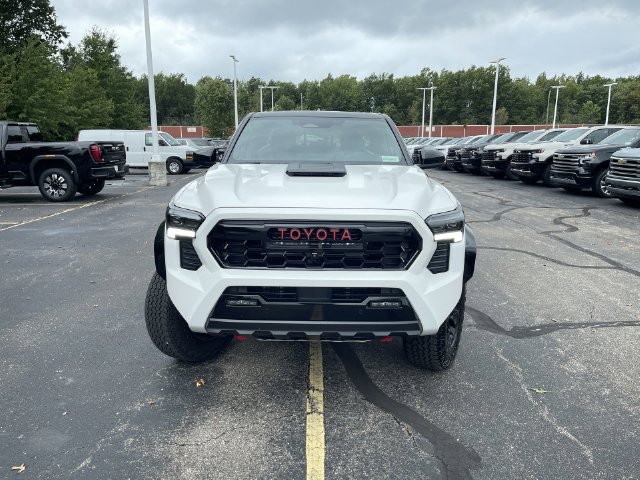 Used 2026 Toyota Tacoma TRD Pro w/ Tow Tech Package AWD/4WD image 31