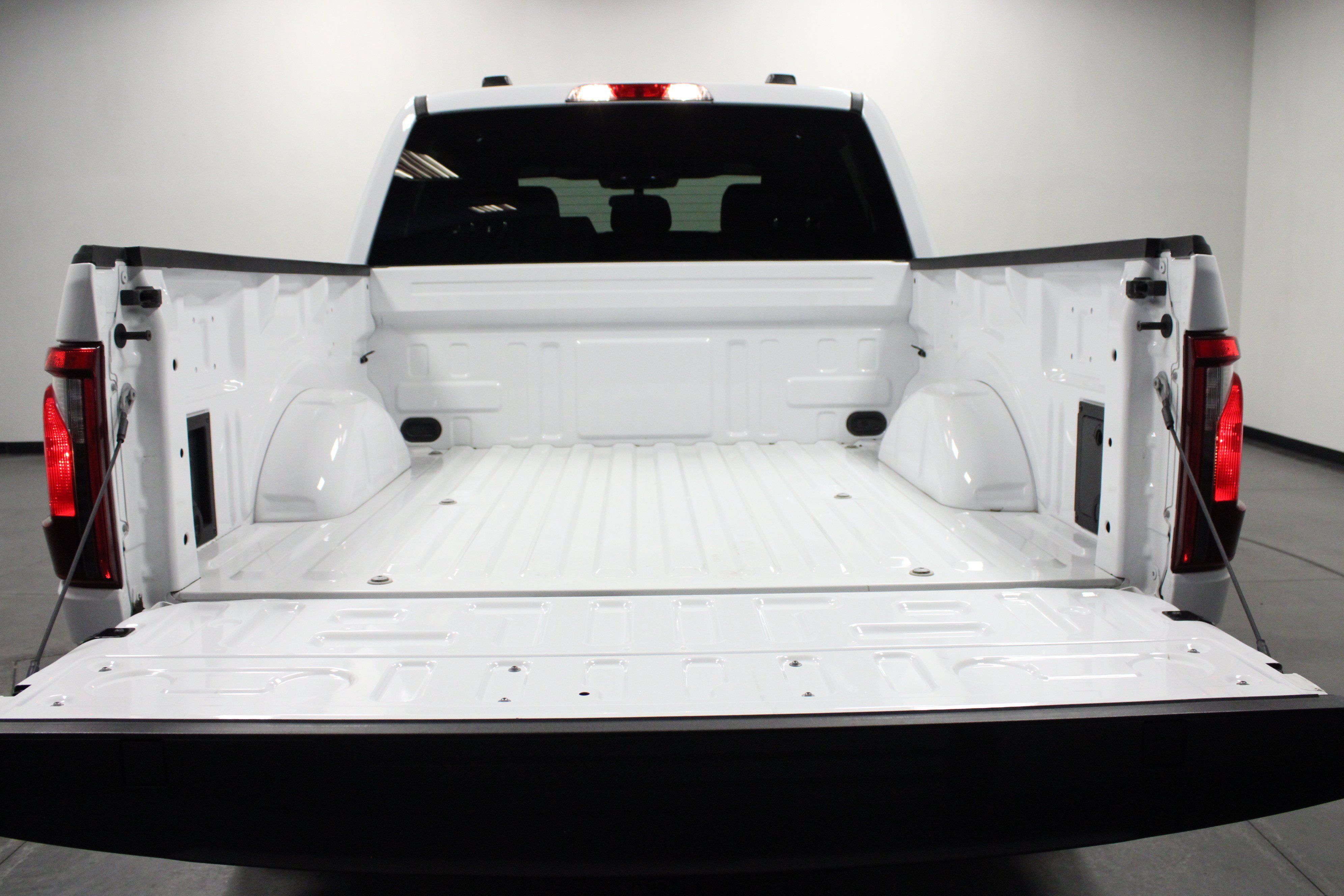 Used 2024 Ford F150 STX w/ Mobile Office Package RWD image 14