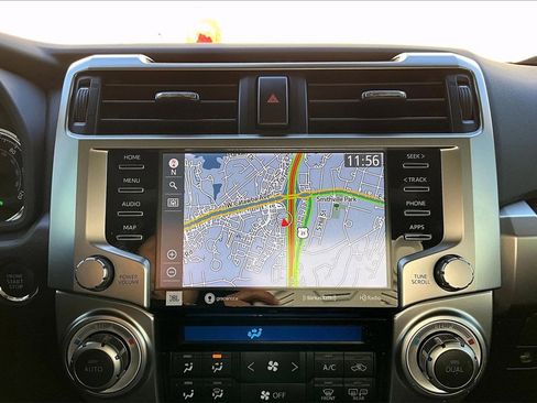 Used 2022 Toyota 4Runner Limited image 13