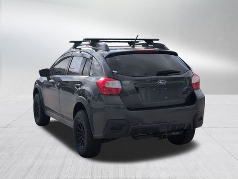 Used 2017 Subaru Crosstrek 2.0i Premium image 3
