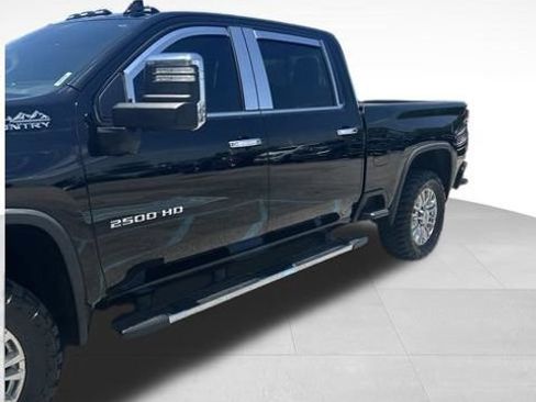 Used 2021 Chevrolet Silverado 2500 High Country AWD/4WD image 6