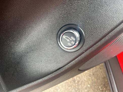 Used 2021 Chevrolet Blazer LT image 13