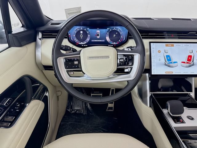 New 2026 Land Rover Range Rover Long Wheelbase SE AWD/4WD image 25