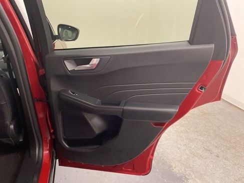 Used 2023 Ford Escape Platinum image 25
