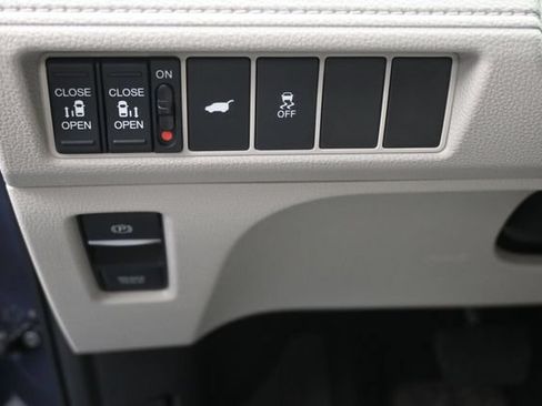 New 2026 Honda Odyssey EX-L image 19