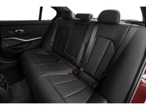 Used 2019 BMW 330i xDrive Sedan w/ Premium Package image 13