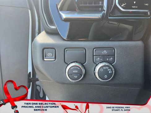 New 2026 GMC Sierra 1500 SLE image 24