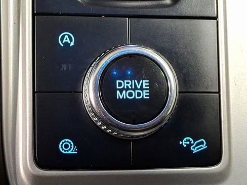 Used 2021 Ford Explorer XLT w/ Class III Trailer Tow Package image 25