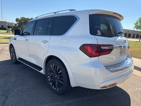 Used 2022 INFINITI QX80 Sensory w/ Cargo Package image 6