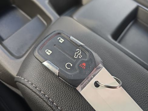 Used 2019 Chevrolet Silverado 1500 LT w/ All-Star Edition image 33