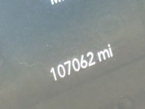 Used 2019 Jeep Cherokee Latitude w/ Cold Weather Group image 16