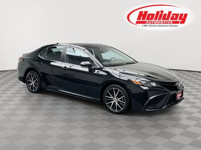 Used 2021 Toyota Camry SE w/ Convenience Package