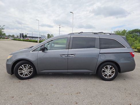 Used 2013 Honda Odyssey EX image 12