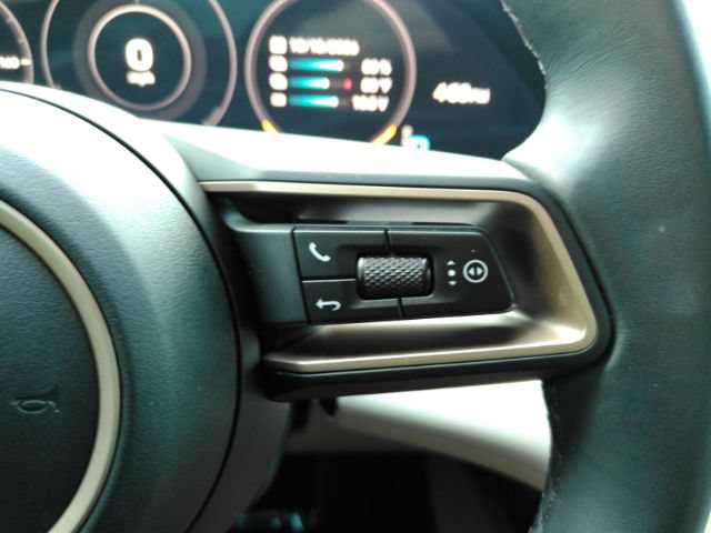 Used 2022 Porsche Taycan RWD image 39