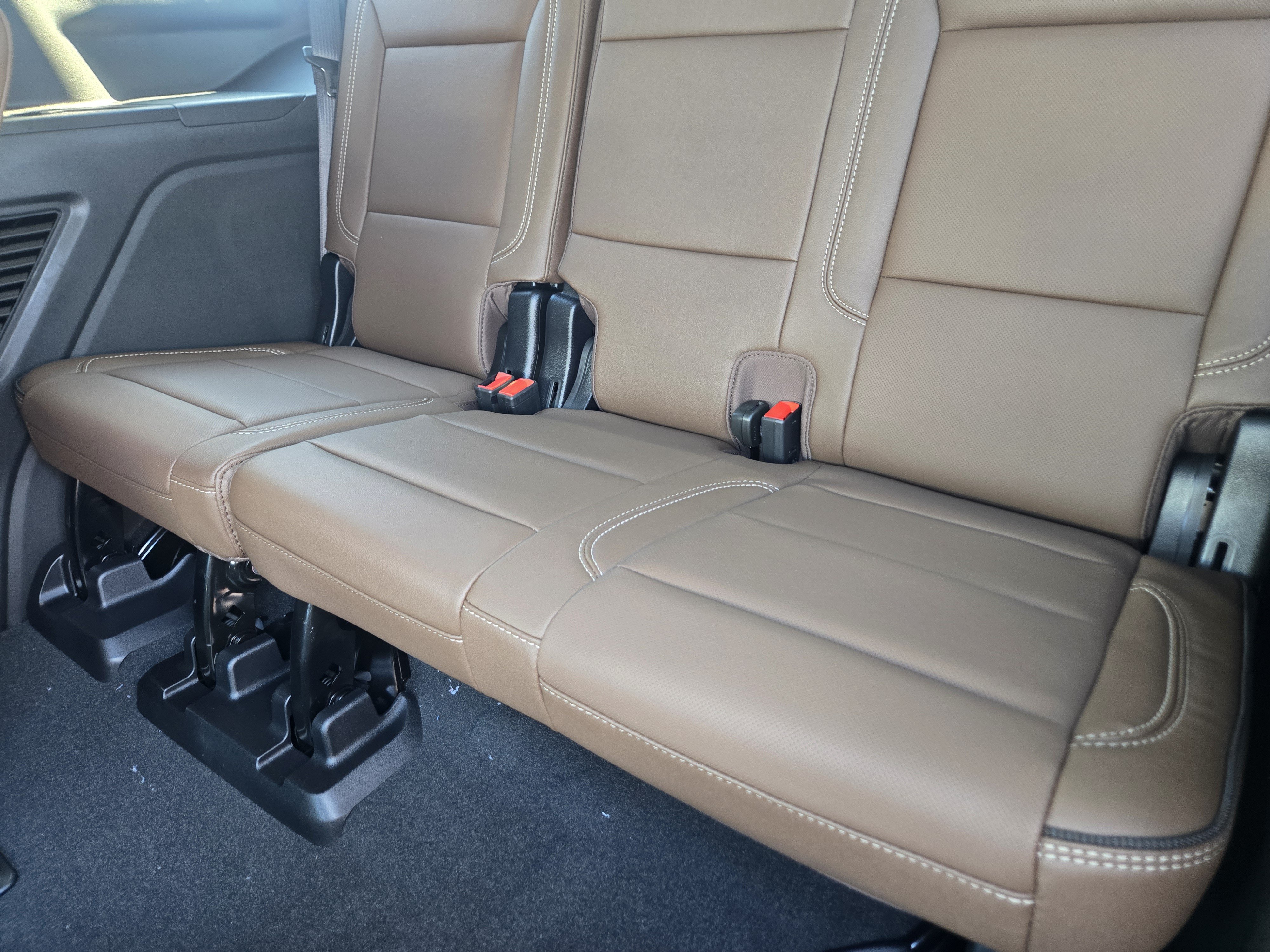 New 2027 Chevrolet Tahoe High Country AWD/4WD image 24