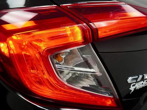 Used 2019 Honda Civic Sport image 36