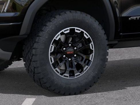 New 2026 GMC Canyon AT4 AWD/4WD image 9