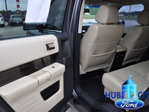 Used 2019 Ford Flex SEL w/ Equipment Group 202A FWD image 13