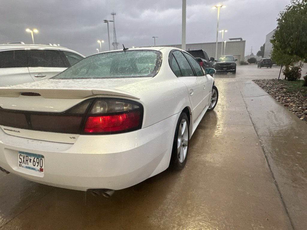 Used 2005 Pontiac Bonneville GXP FWD image 7