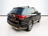 Used 2016 Mitsubishi Outlander SEL image 6
