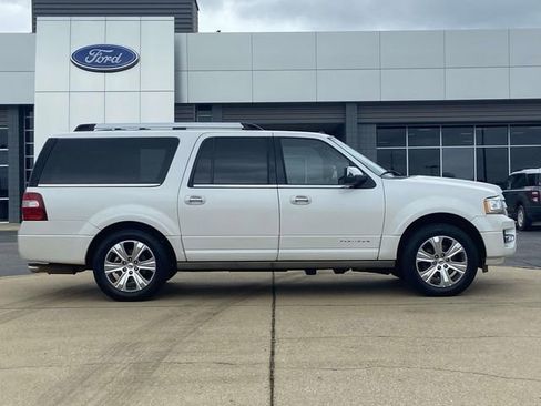 Used 2015 Ford Expedition EL Platinum RWD image 2