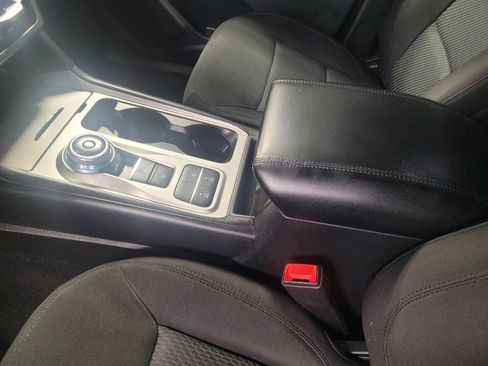 Used 2022 Ford Explorer XLT RWD image 26