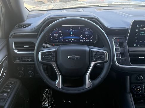 Used 2023 Chevrolet Tahoe Z71 w/ Off-Road Capability Package AWD/4WD image 15