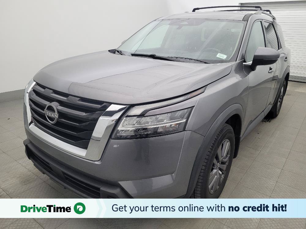 Used 2022 Nissan Pathfinder SV FWD image 1