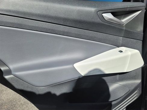 Used 2021 Volkswagen ID.4 1st Edition image 10