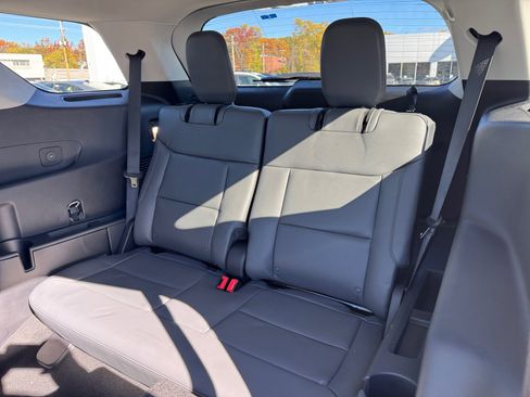 New 2026 Ford Explorer Active w/ Active Comfort Package image 31