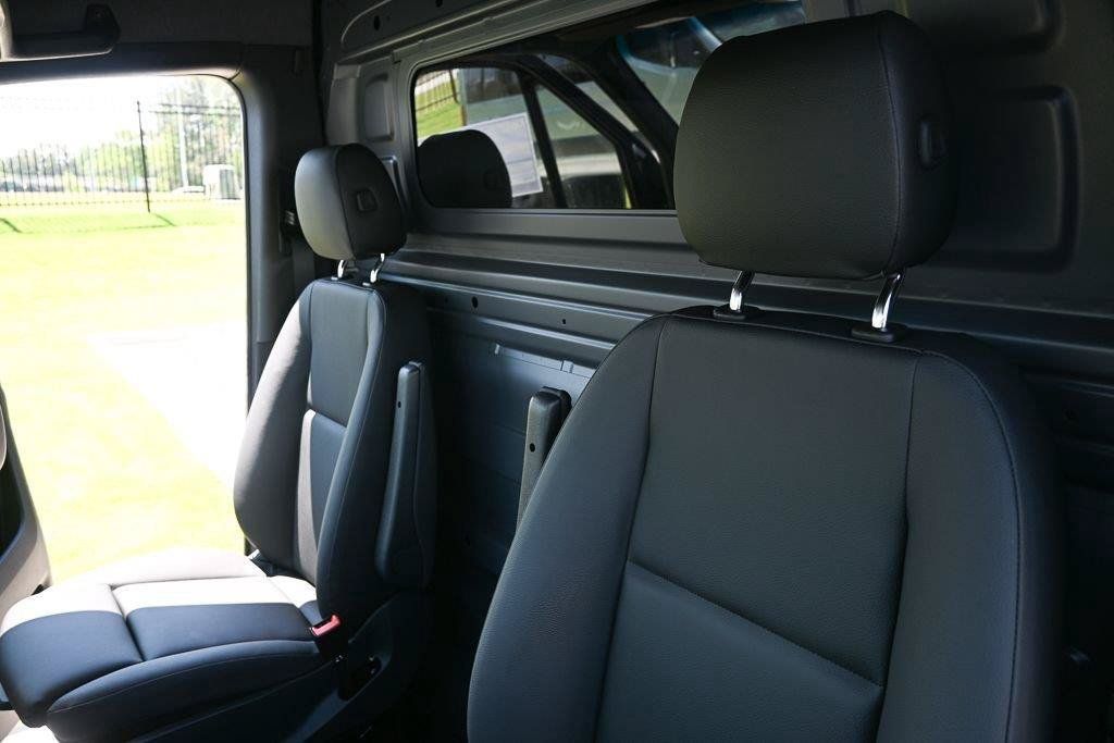Used 2026 Mercedes-Benz Sprinter 2500 image 6