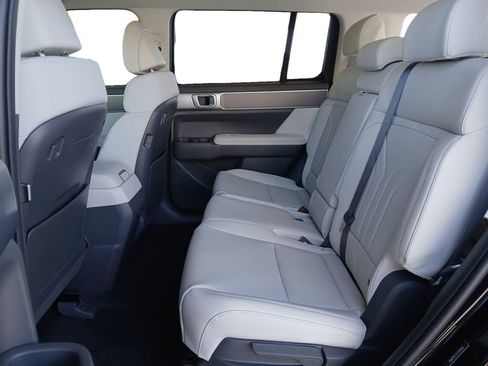 New 2026 Hyundai Santa Fe SEL FWD image 13
