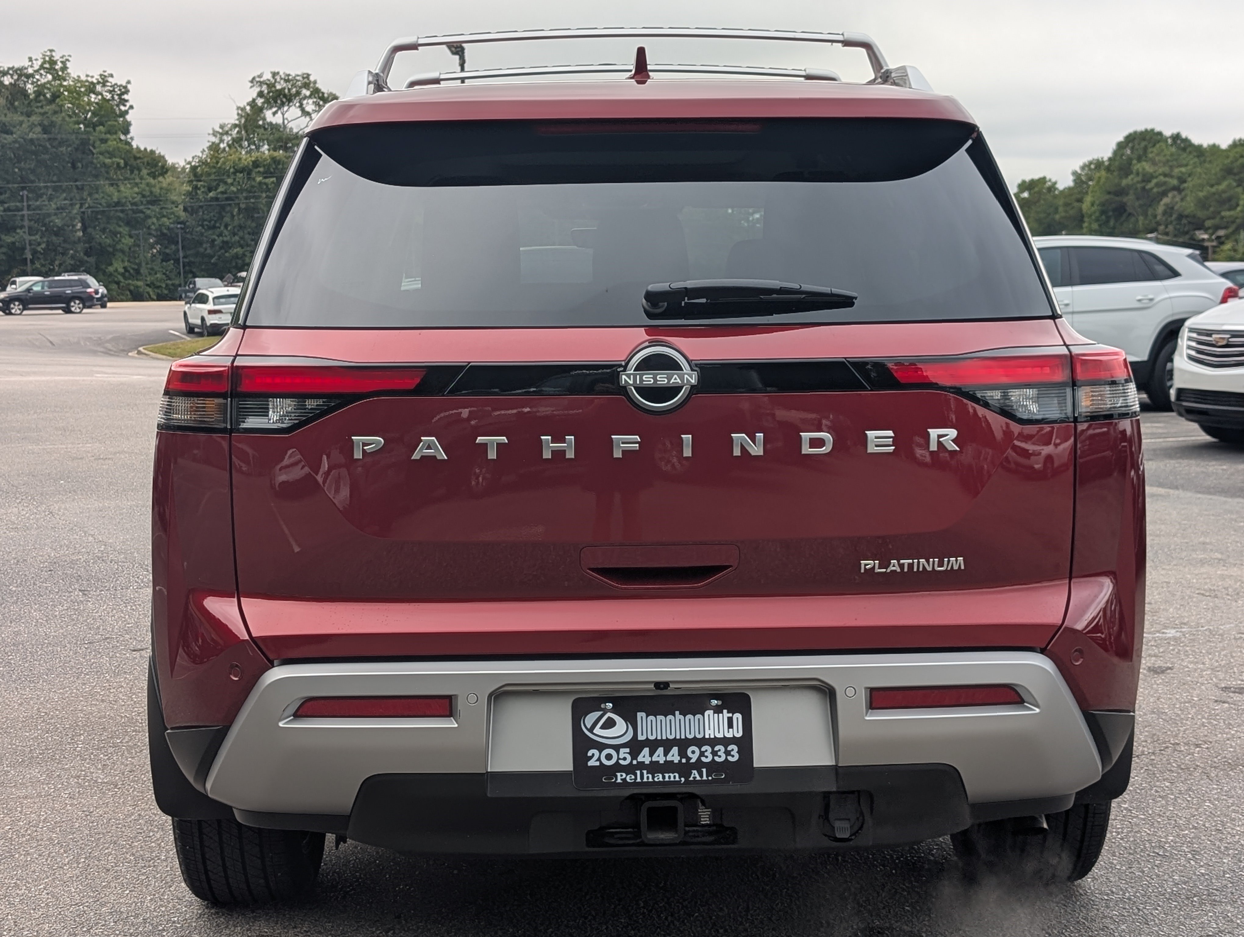 Used 2025 Nissan Pathfinder Platinum w/ Cargo Package FWD image 8