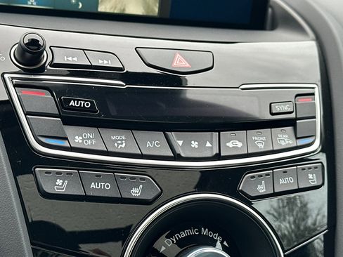 Certified 2025 Acura RDX SH-AWD w/ Advance Package image 28