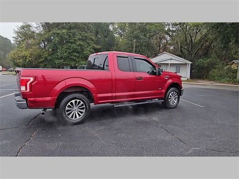 Used 2015 Ford F150 XLT w/ Equipment Group 302A Luxury image 31