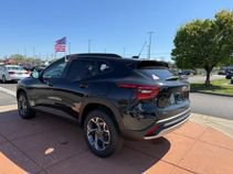 New 2026 Chevrolet Trax LT w/ Driver Confidence Package FWD image 4